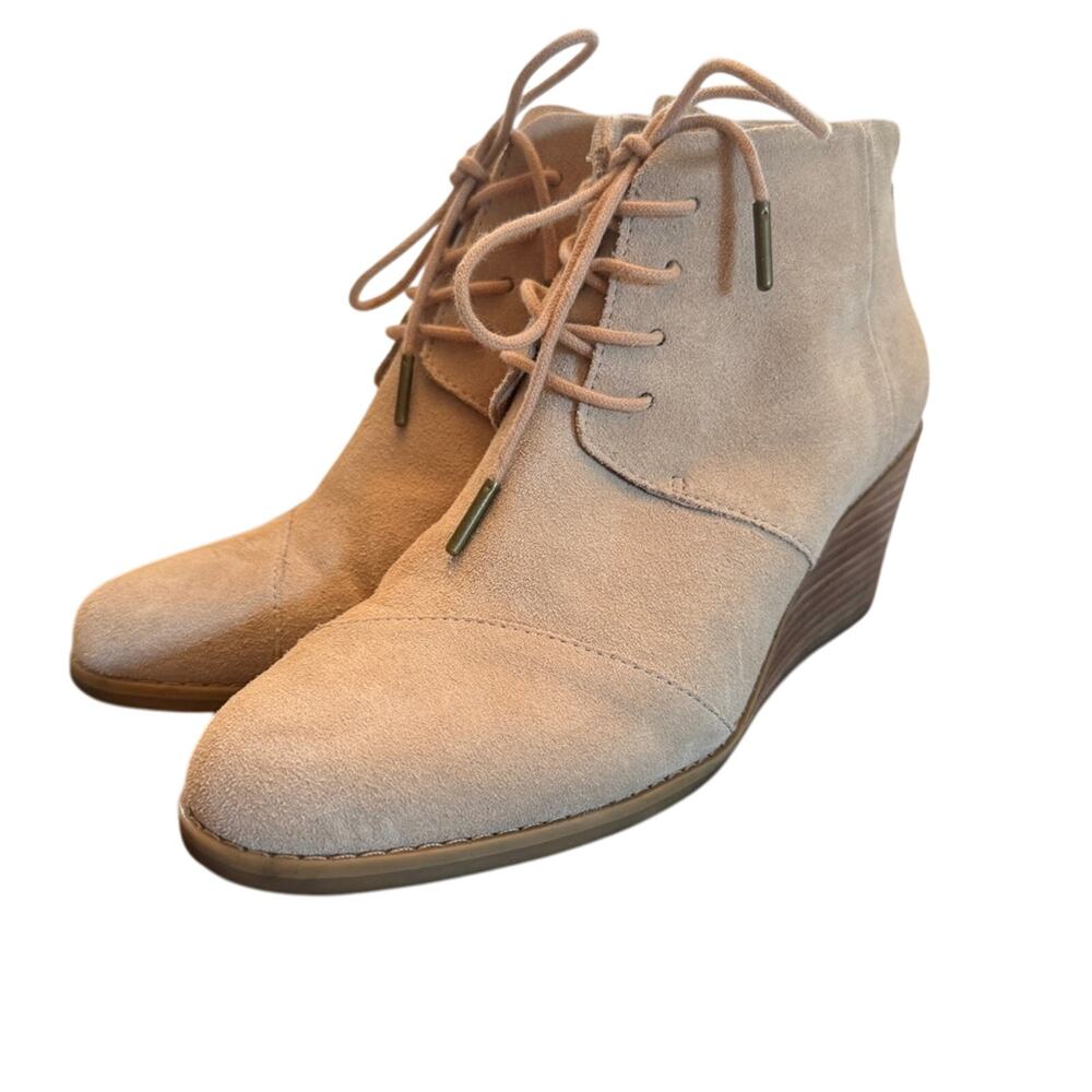 TOMS Hyde Wedge Booties Womens 8.5 Sand Suede Lace Up Ankle Boots